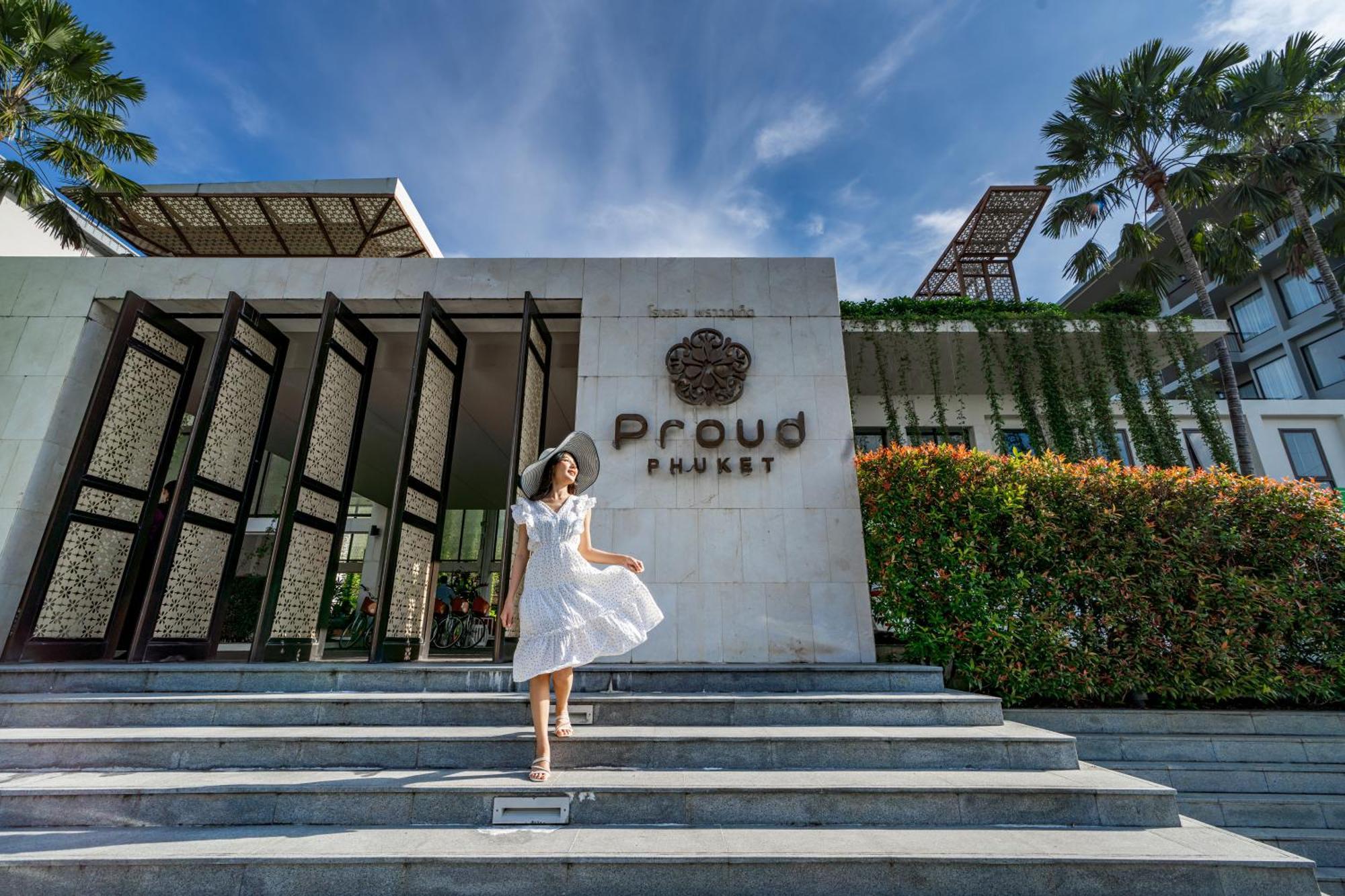 Proud Phuket, Naiyang Beach Ngoại thất bức ảnh