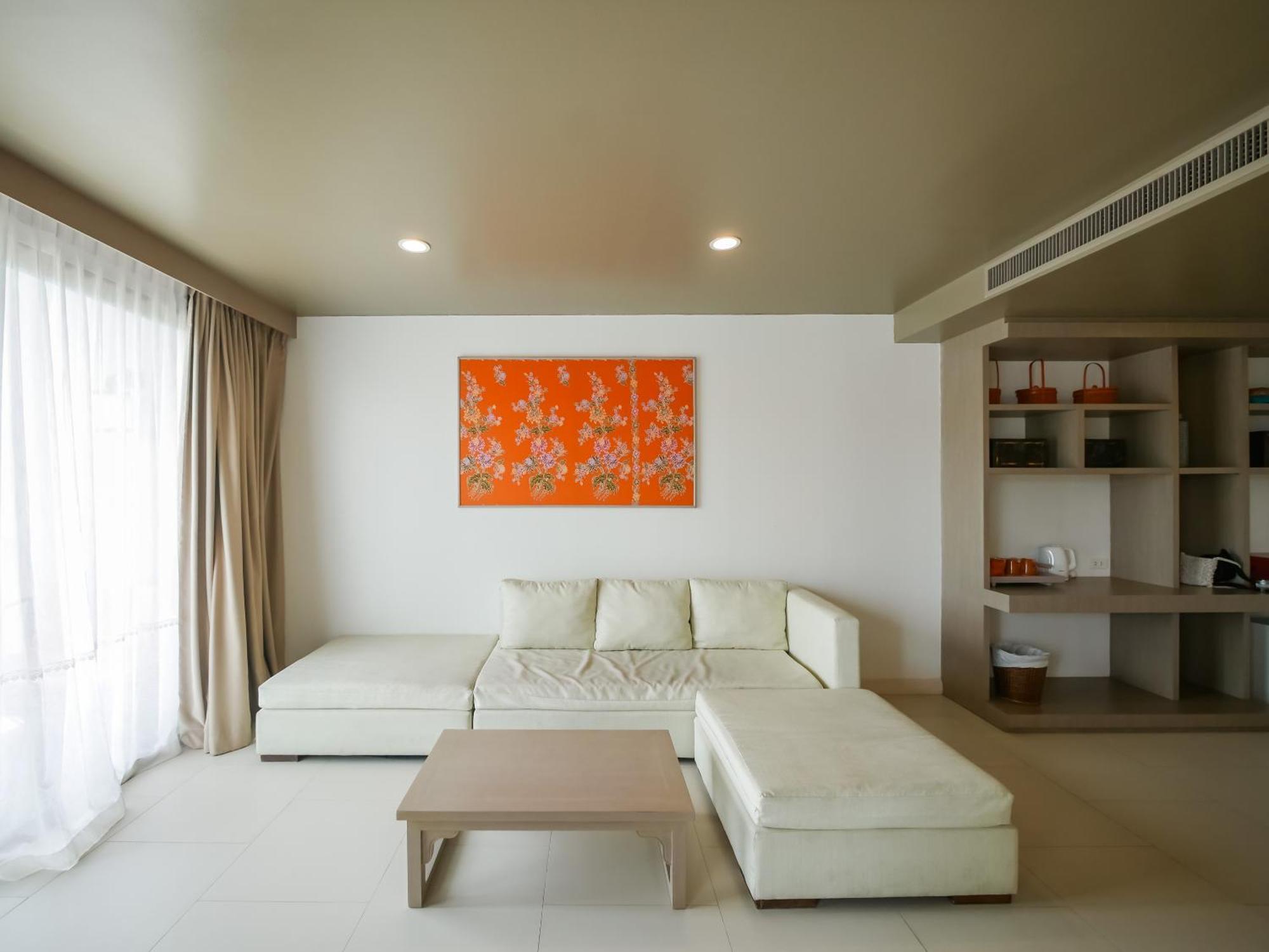 Proud Phuket, Naiyang Beach Phòng bức ảnh